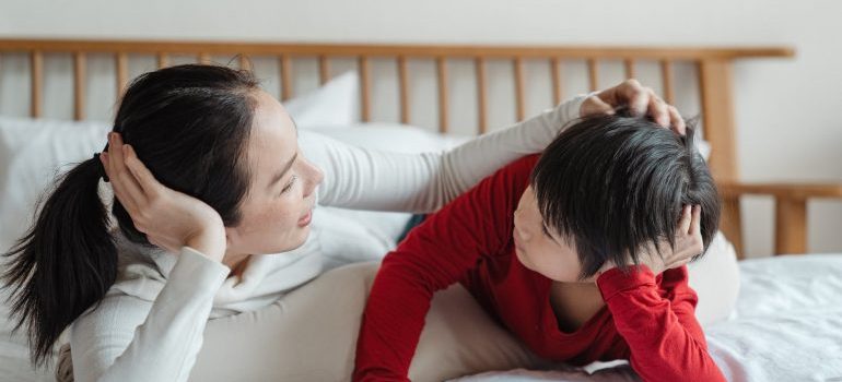 help children settle into a new home by telling them early